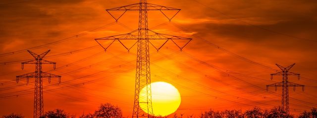 Come proteggersi dalla crisi energetica? Scegli le lampade solari